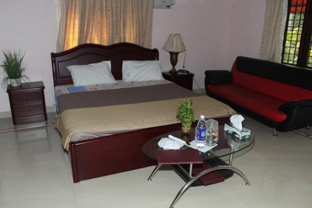 Sreeragam Luxury Villa Retreat Kochi Room photo